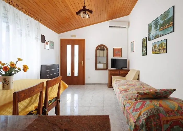 Small House Near The Sea Holiday home *